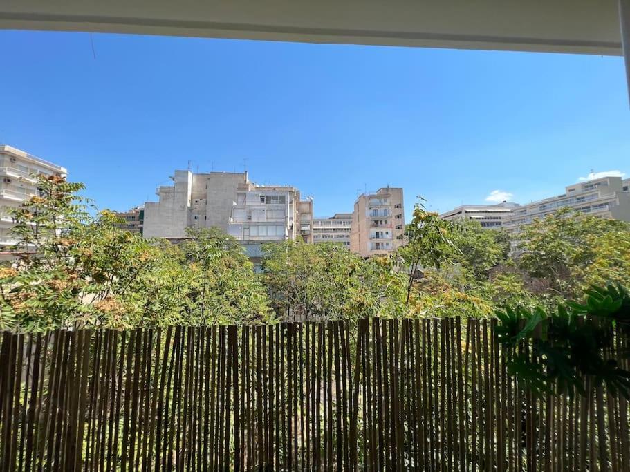 Chic Apt Near Acropolis - Avdi Square Афины Экстерьер фото